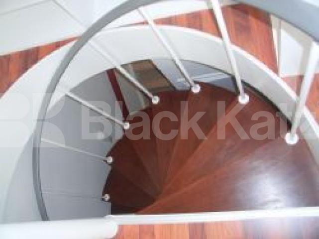 			VIEWINGS ESSENTIAL!, 3 Bedroom, 1 bath, 1 reception Flat			 Stratford Villas, CAMDEN SQUARE 